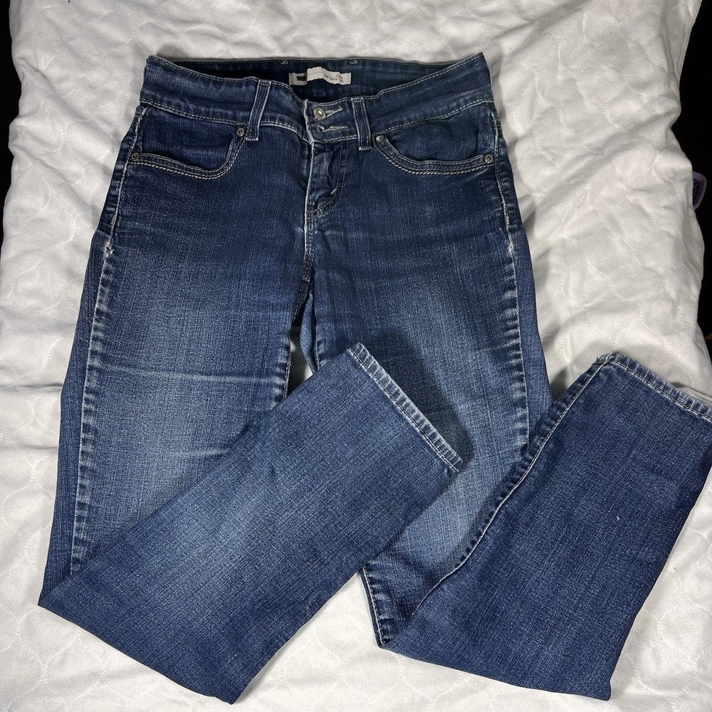 Levi's 529 Curvy Skinny Leg Size 6M W28 L32